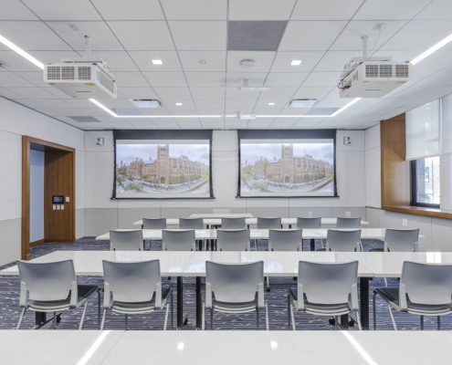 Higher Education audiovisual solutions. Dual Projection