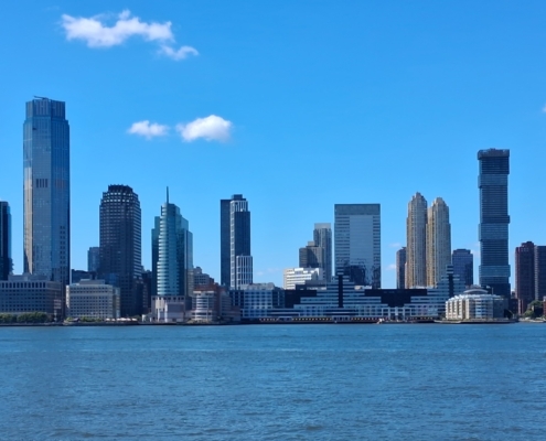 Jersey_City_Skyline_September_2025_038_(cropped)